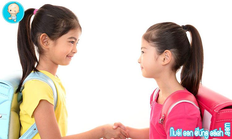 Cha mẹ dạy con tự tin như thế nào?