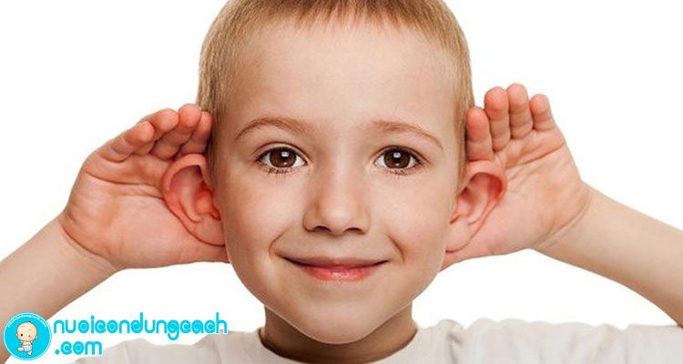 dạy trẻ kỹ năng lắng nghe