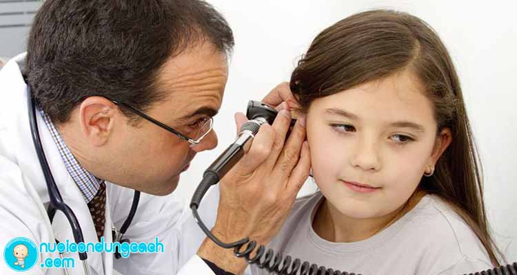 Nguyên nhân trẻ bị viêm tai giữa và một số biện pháp phòng tránh bệnh